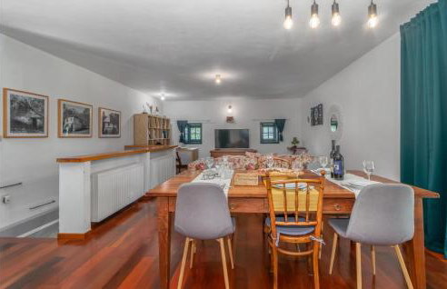 2 Bedroom Gorgeous Home In Frkasic - Photo 23