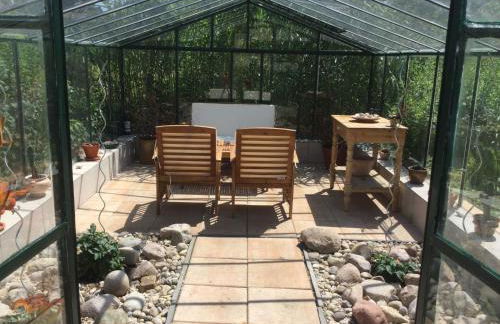 Holiday Home Kleines Ferienhaus in Rangsdorf mit großem Garten by Interhome - Photo 8