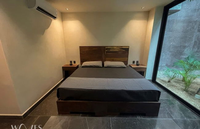 2BR w Private Pool Near the Beach Spacious Stay - Photo 11