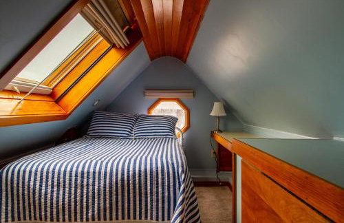 Bristol, RI The Ship of Dreams-Historical District - Foto 46