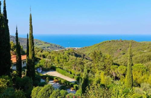 Romantic Farmhouse with Pool - Foto 40