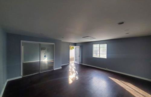 Tarzana 6 Bedroom Charmer W Pool - Foto 11