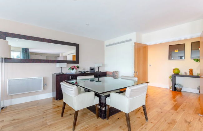 Gorgeous 3 Bedroom Flat in Vauxhall With City Views - Foto 16