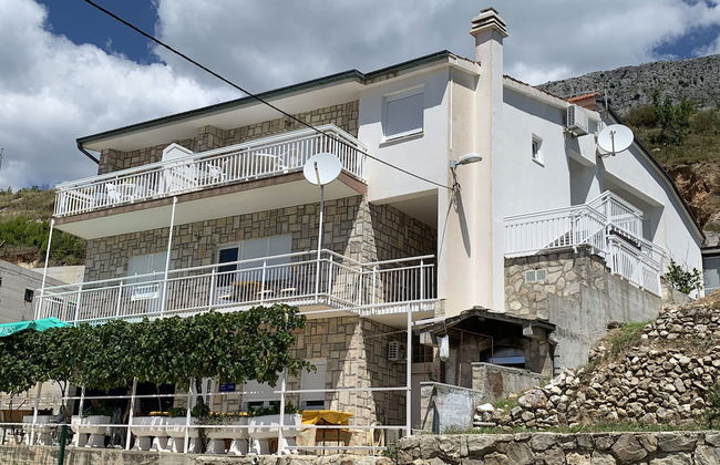 Apartments Mate with pool - Foto 48