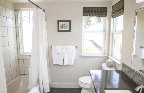Star of the Sea Oceanfront Escape w Views - Foto 43
