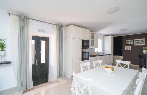 Holiday Home Majkovi - Photo 27