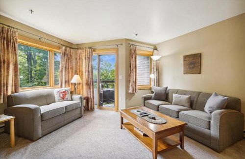 Amazing view, location, ski back trails, sports center, pool Highridge B4 Highridge - Foto 2