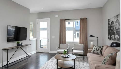 New Nashville Home - Rooftop Views - Hot Tub - Foto 5