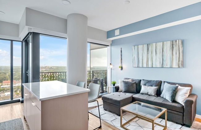 High-rise Apt Raleigh Free Parking Sunset View 1 - Foto 19