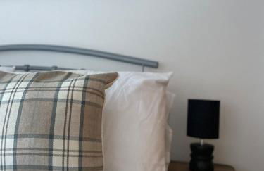 5 Roslin Place- 2 Bed Apartment - Photo 4