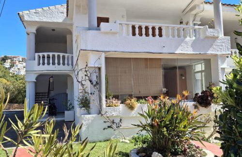 Apartamento Calablanca con amplia terraza y vistas al mar y a la montaña - Photo 6