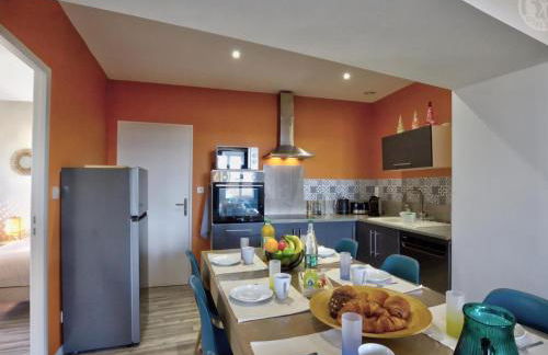 Confort moderne dans un gîte historique à Saint-Galmier - FR-1-496-276 - Foto 18