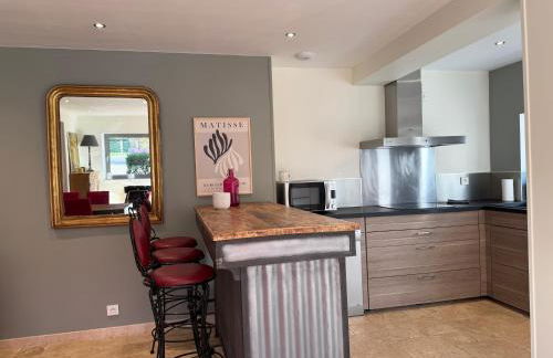 Le Verger Des Pierres Blanches,11 chambres,11 wc, 8 sdbs,pool chauffée 11 m 35p - Foto 21