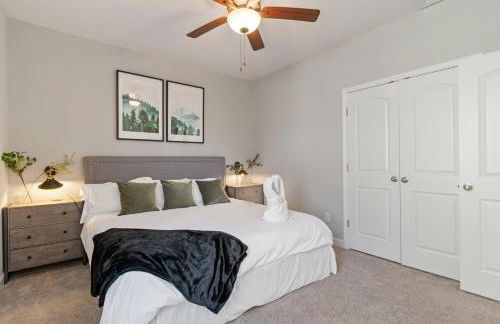 Cottage with 3 King Beds, 3 min to Marina, Fire Pit - Foto 59