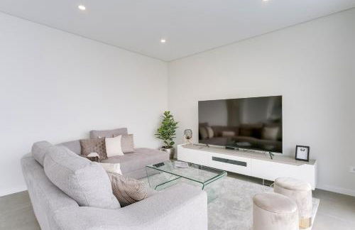 Luxury Villa Bianca by Holiday Rental Madeira - Photo 10