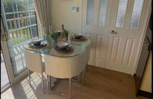 'Sunset Lodge' Peaceful Coastal Retreat with Hot Tub - Photo 9