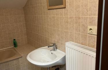 Wohnung mit Küche, Fernseher, WLAN und Parkplatz - Brian - Foto 16