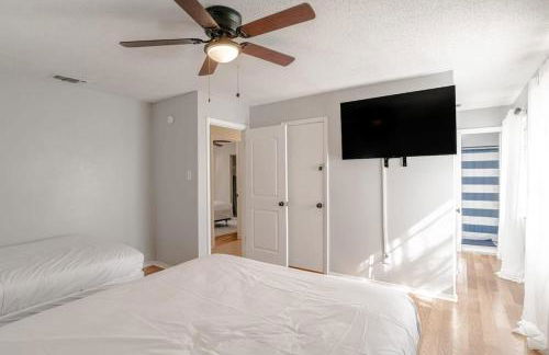 Parkhill Place- Mins from University of South AL - Foto 7