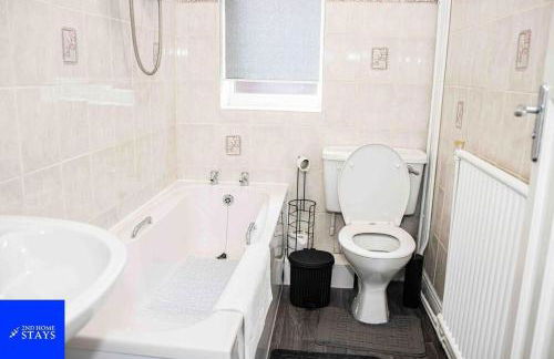 Stoke House Sleeps 6 with Garden and Parking - Foto 20