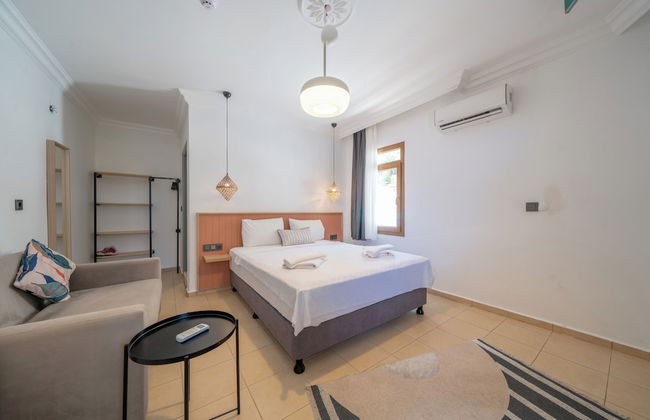 Bella Kas - Photo 55