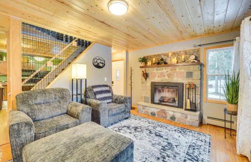 Charming Butternut Lake Getaway with Deck and Dock! - Foto 4