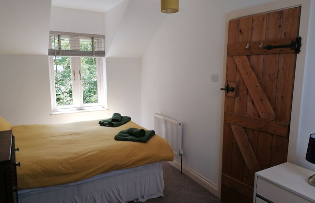 Countryside Cottage Retreat at Ty'r Cwm Farm - Photo 2