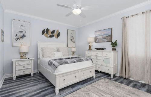 Blue Bayou Oasis Luxury Pool home and Sunshine - Foto 12