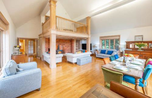 Large indoor swimming pool in Thetford Forest - The Pool House - Foto 1