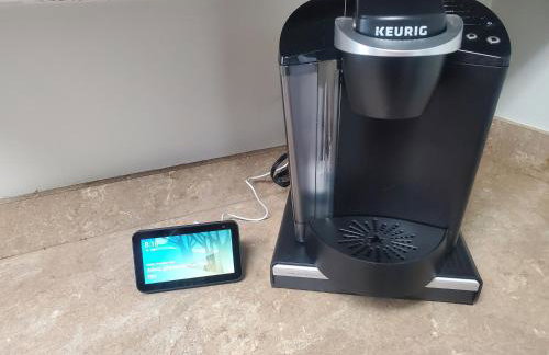 Spacious Centrally Located 3 Bed 2 Bath - Sleeps 8 - Foto 23