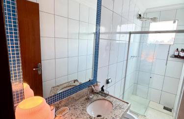 Apê 202 - Central, Garagem e Ar Cond - 2Q e 2B - Foto 13