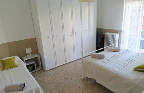 CASA di ALE Incantevole appartamento con parcheggio gratuito - Foto 22