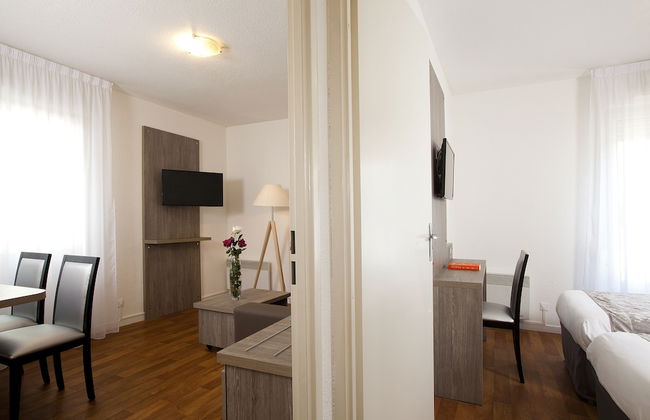 Séjours & Affaires Reims Clairmarais - Foto 11