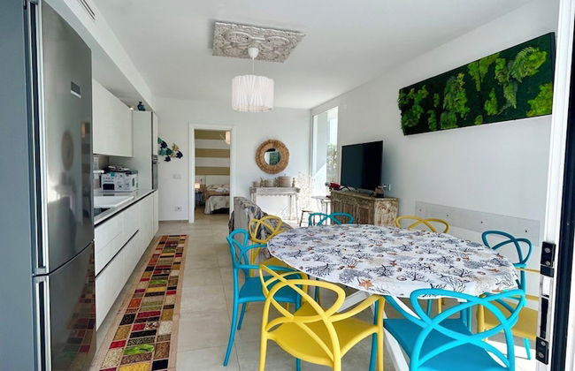 Golden Hour Retreat Lagoon View Villa With Pool - Photo 12