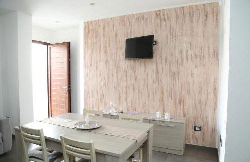 GuestHost - Al civico 5 - Mondern Apartments & Suite! - Foto 6