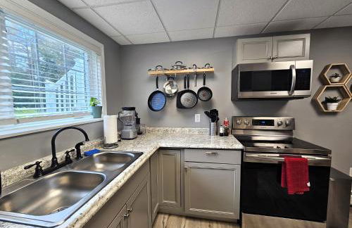 Stylish Guest Suite - Close to Orono and Bangor! - Foto 6