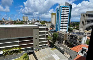 Apto completo Home Office e Lazer a 5min Rio Vermelho e Garibaldi - Foto 18