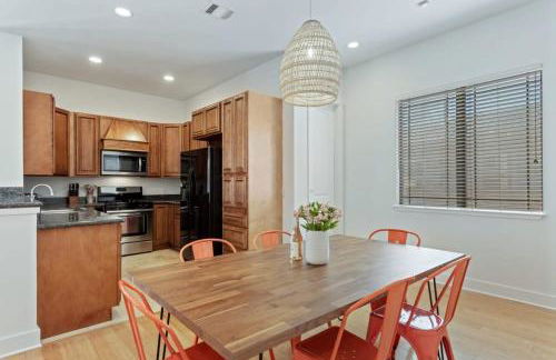 Bright Home in East ATX - 3BR - Cowboy Pool - Foto 17