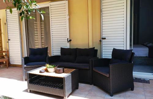 Ηome & Garden with parking close to Olympic Stadium - Foto 14