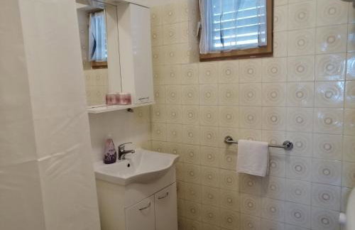 House B - with spacious terrace and beautiful view - Foto 23