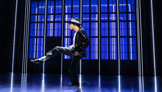 Une des scènes de la comédie musicale MJ