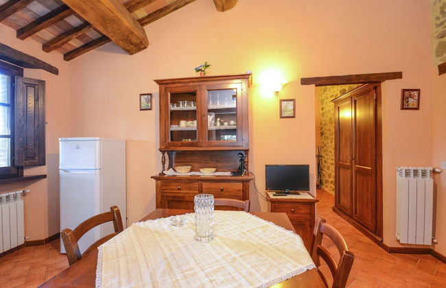 Stunning Holiday Home in Umbria With Jacuzzi - Foto 77