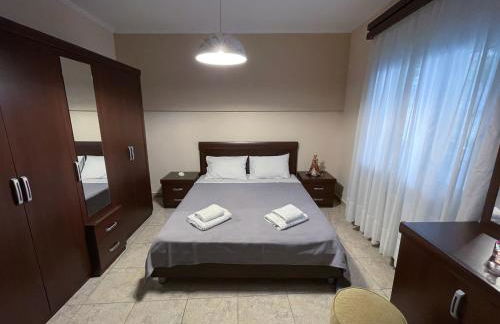 Aristides Guesthouse - Photo 6