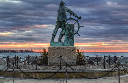 A by the Bay - Stunning Seaside Apartment - Foto 34