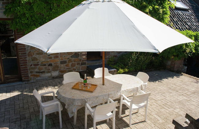 Desnie Farmhouse With Pool - Foto 13