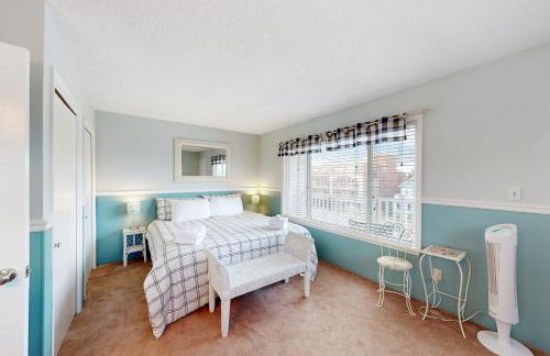 Dewey Villas --- 24 Dickinson Ave, Unit #8B - Foto 13