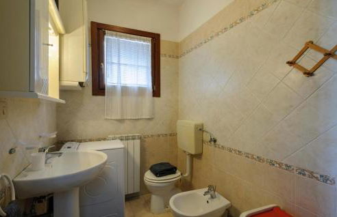Nice Apartment In Comacchio With Wifi - Foto 29
