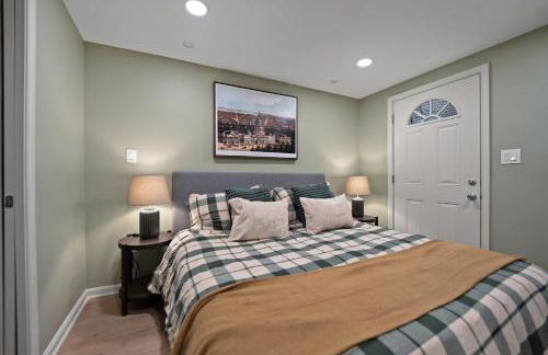 2 Blocks from the US Capitol - Photo 23