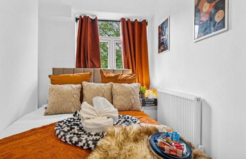 Clover House Stunning Cosy Cottage 3BR By AltoLuxo Short Lets & Serviced Accommodation With Free WiFi & Parking - Foto 30