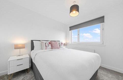 Large 5 Bedroom House Perfect For Group Stays - Free Parking - Near Glasgow - Perfect For Contractors - Foto 19