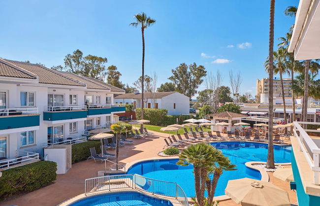 Universal Aparthotel Elisa - Foto 1